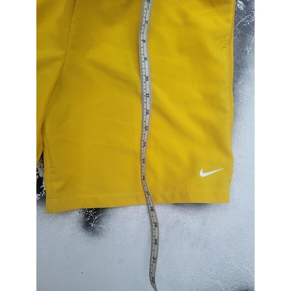 Nike Dri Fit shorts New Running - Picture 6 of 7